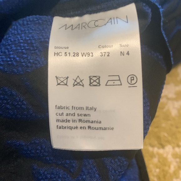 Marc Cain black and blue Blouse. Size N4 (US10) - Picture 10 of 11